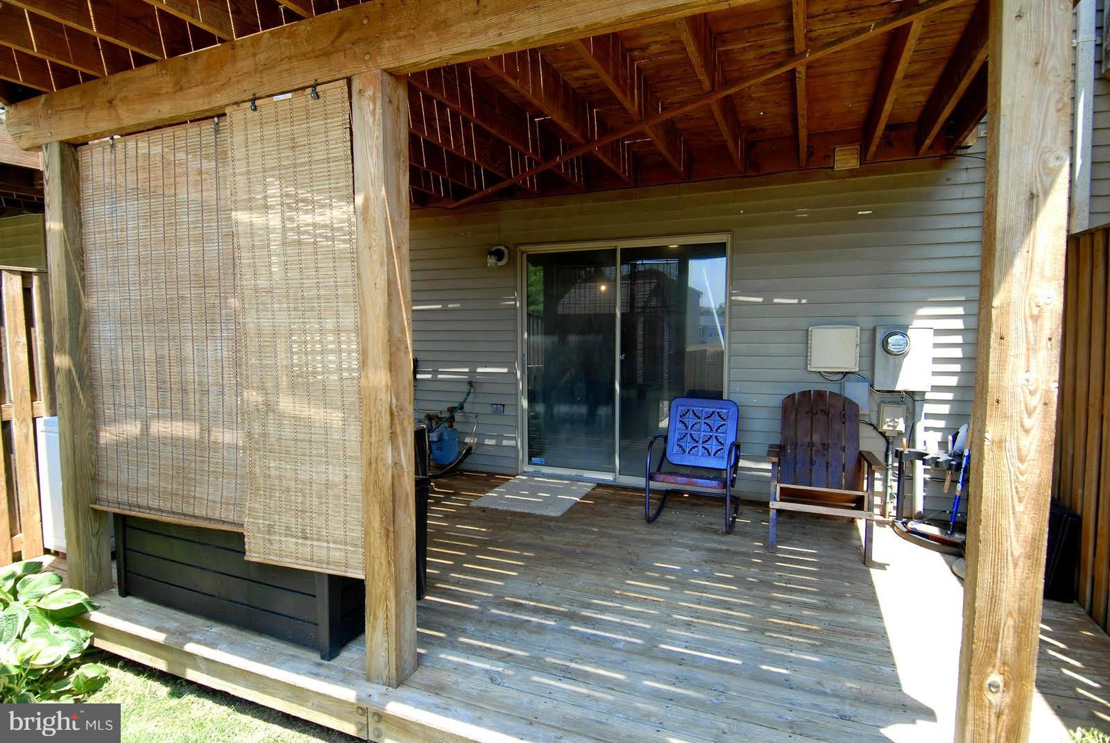 WINSLOW CHASE - Residential