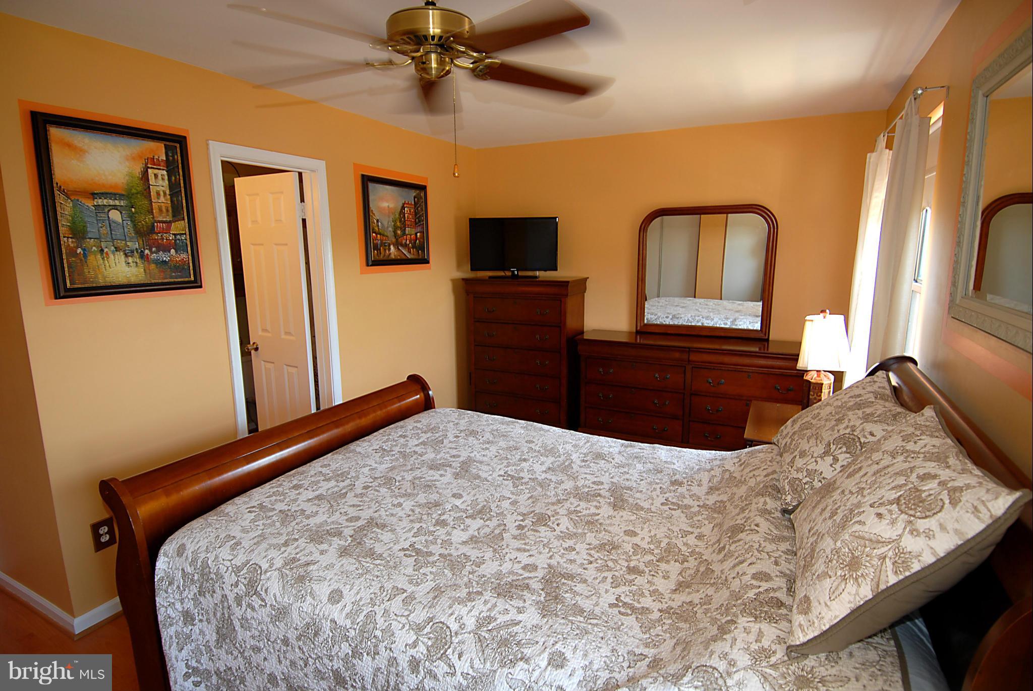 WINSLOW CHASE - Residential