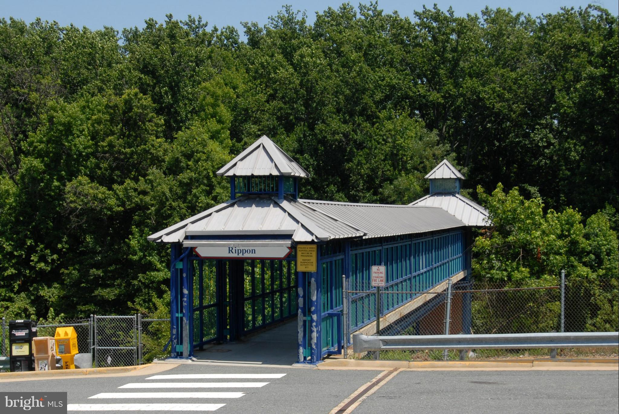 WINSLOW CHASE - Residential