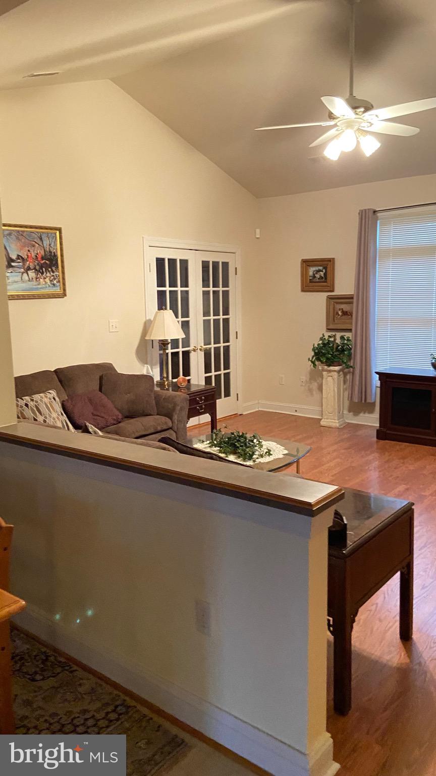 AUTUMN GLEN - Residential