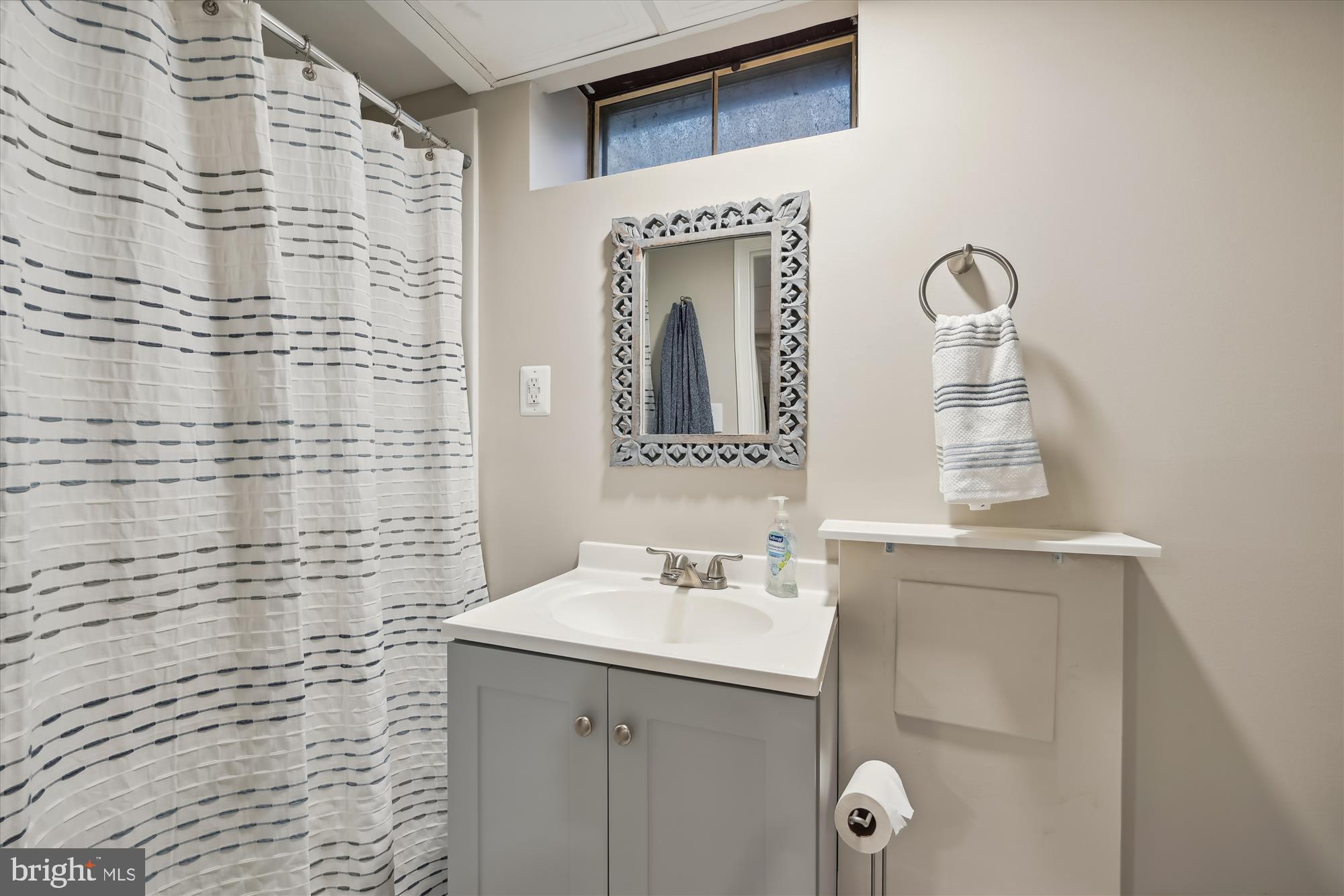 SUNSET HILLS - Residential