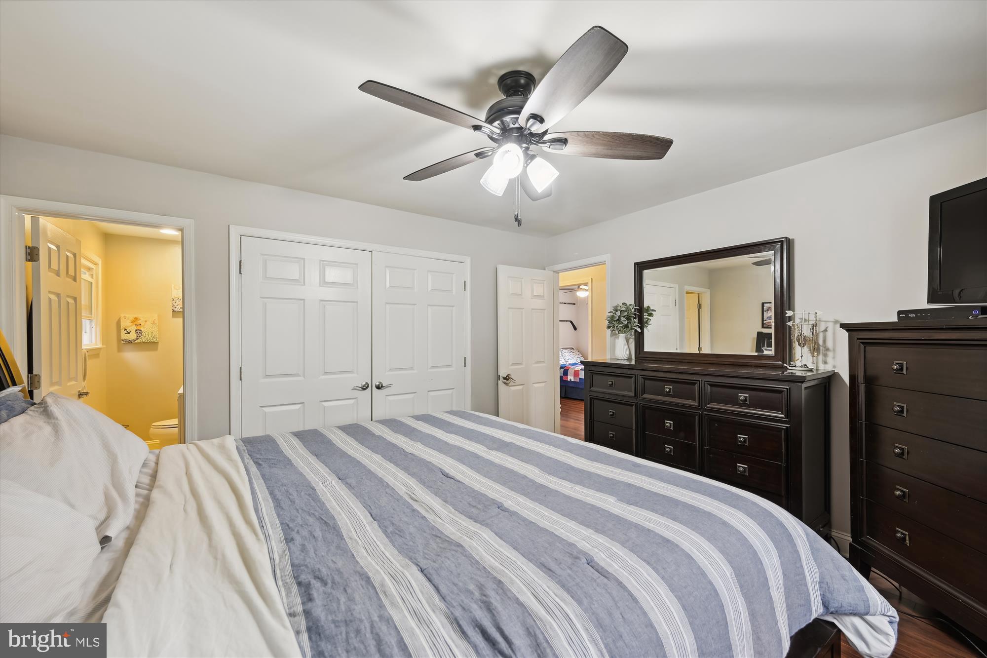 SUNSET HILLS - Residential