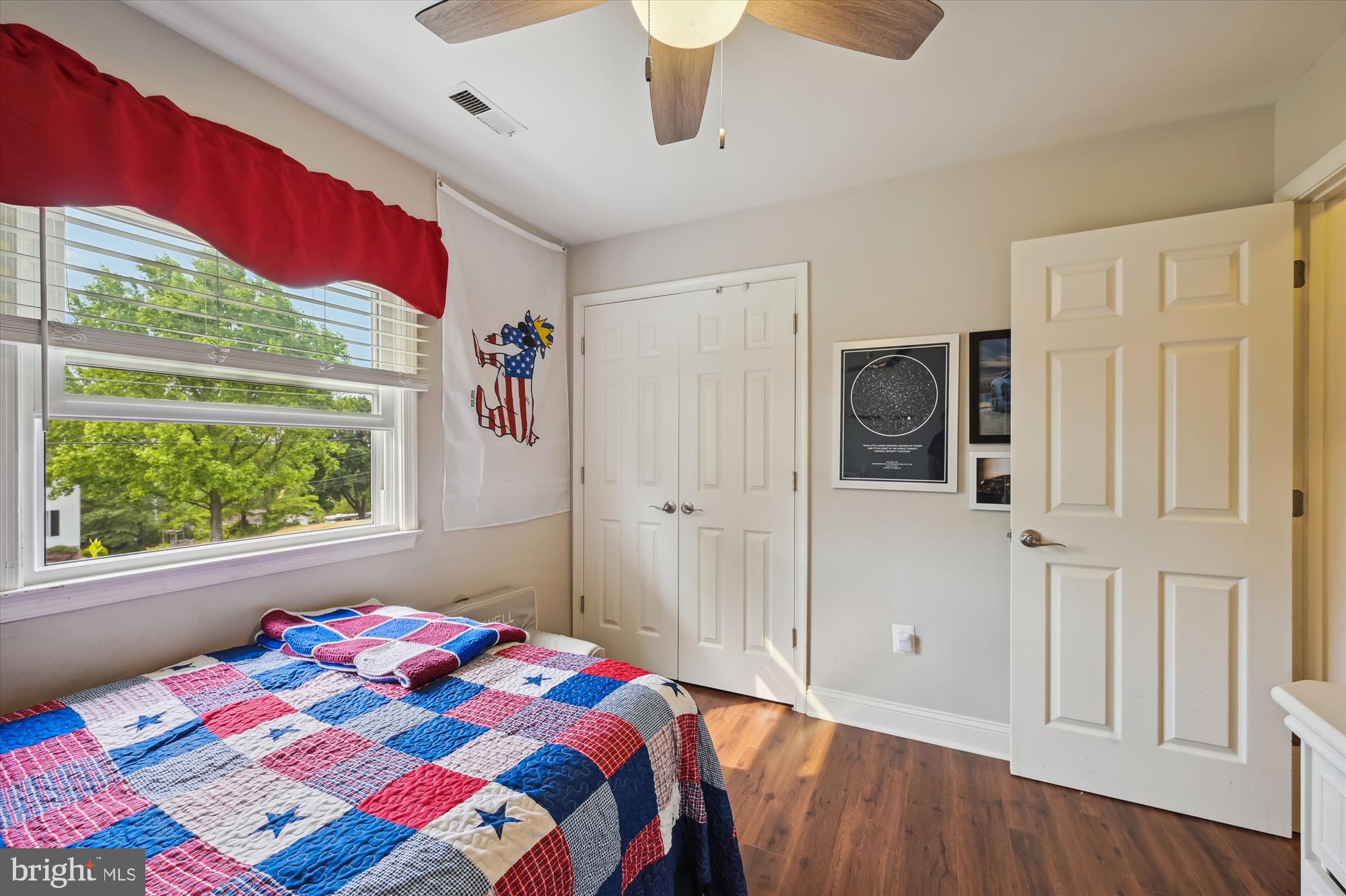 SUNSET HILLS - Residential