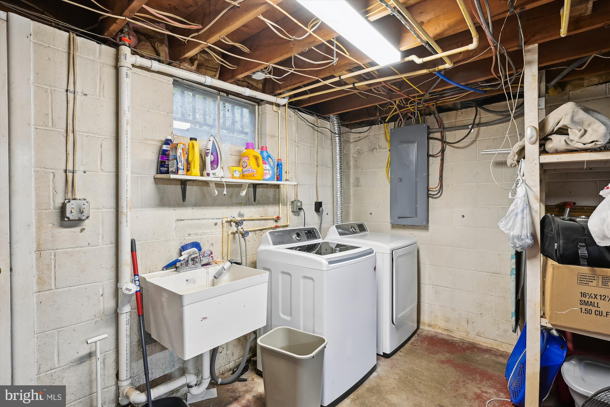 SUNSET HILLS - Residential