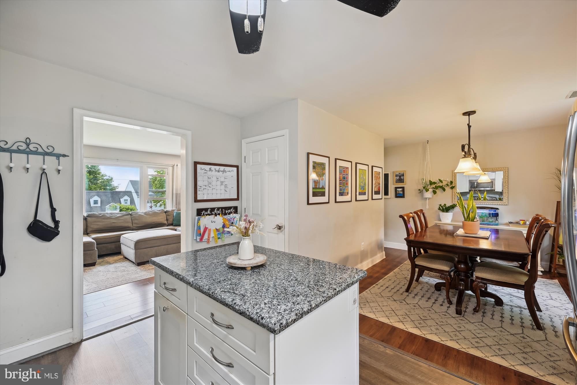 SUNSET HILLS - Residential