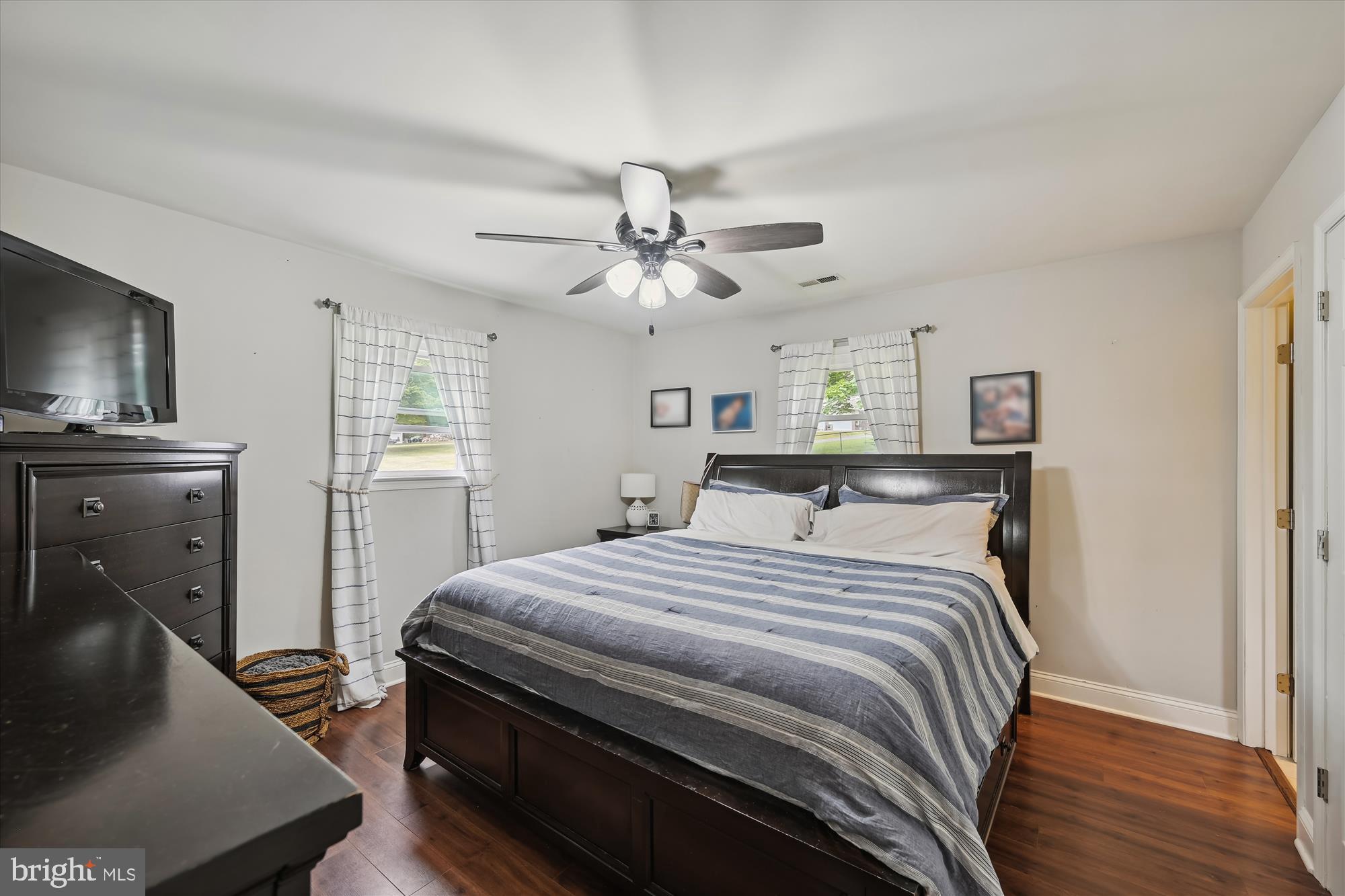 SUNSET HILLS - Residential