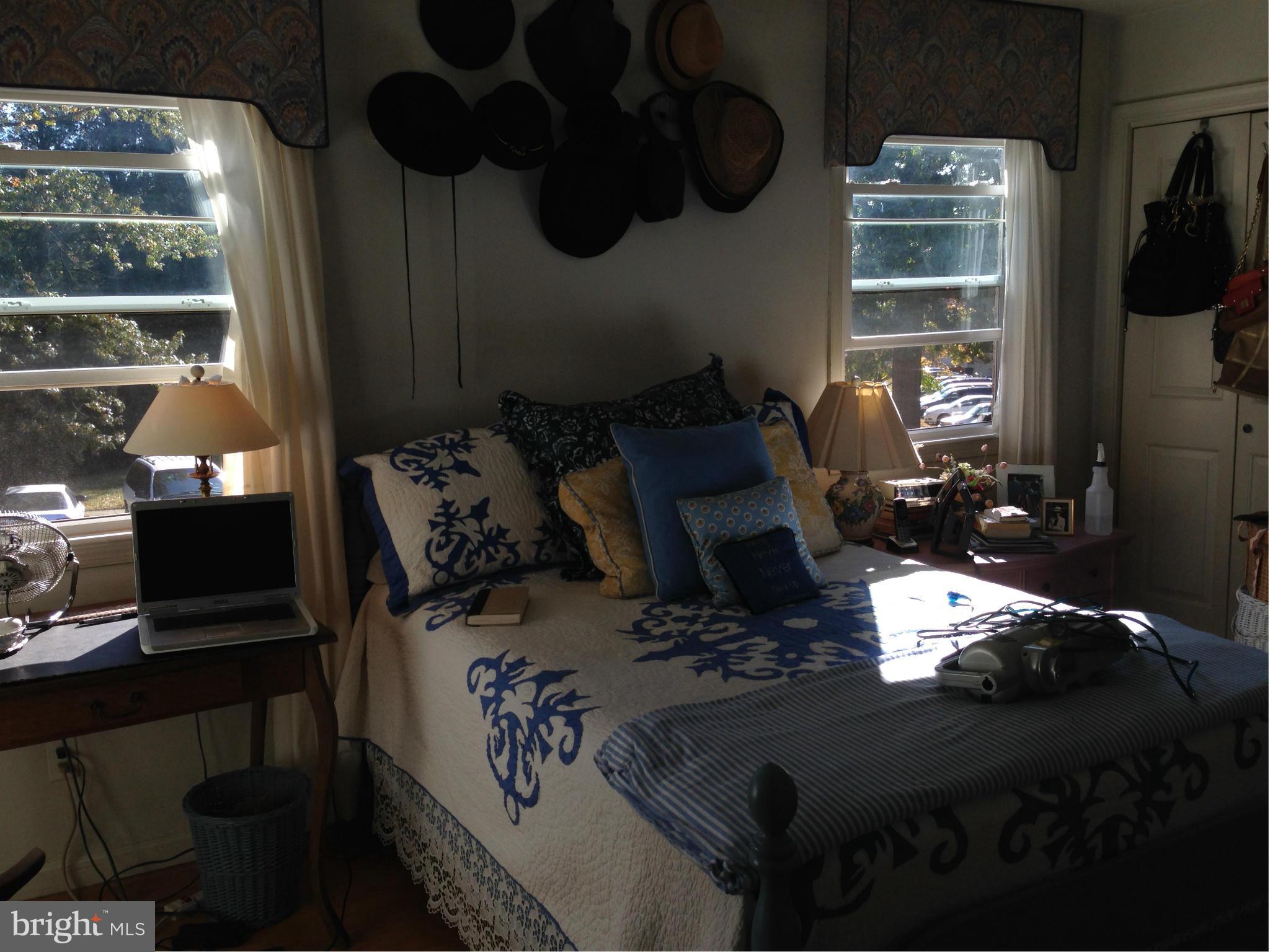 SPRING VALLEY - Residential