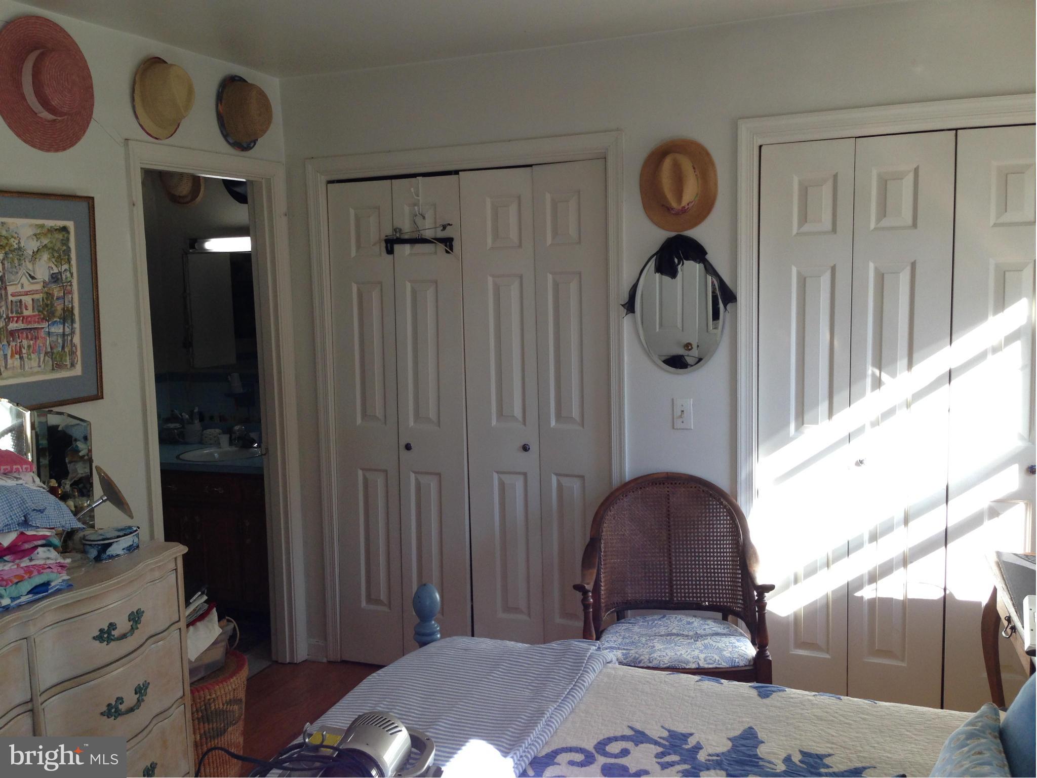 SPRING VALLEY - Residential