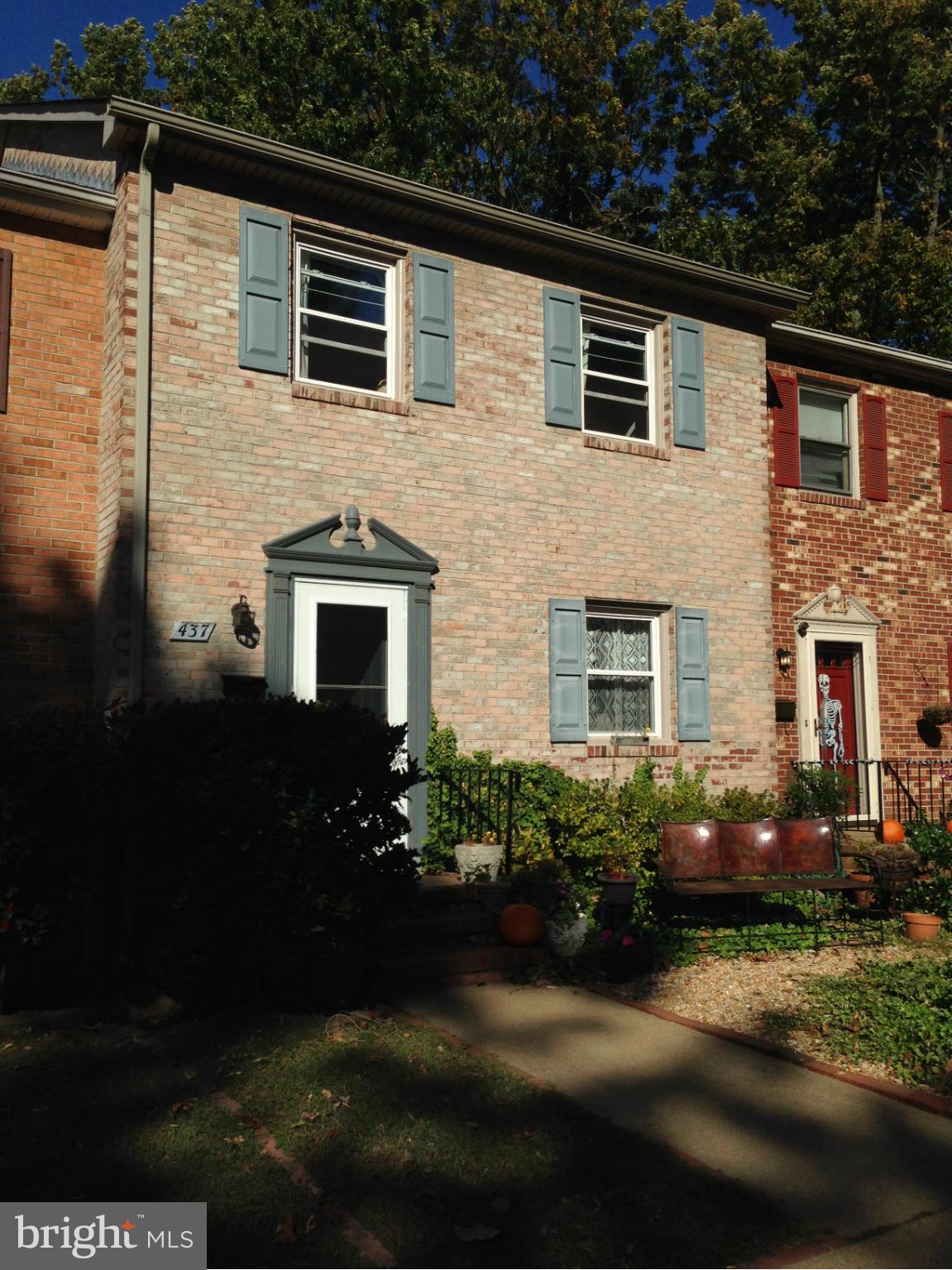 SPRING VALLEY - Residential