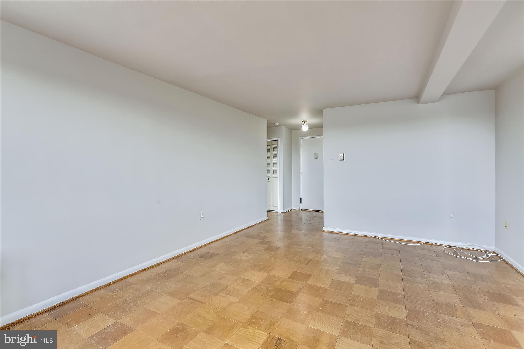 GROSVENOR PARK - Residential Lease