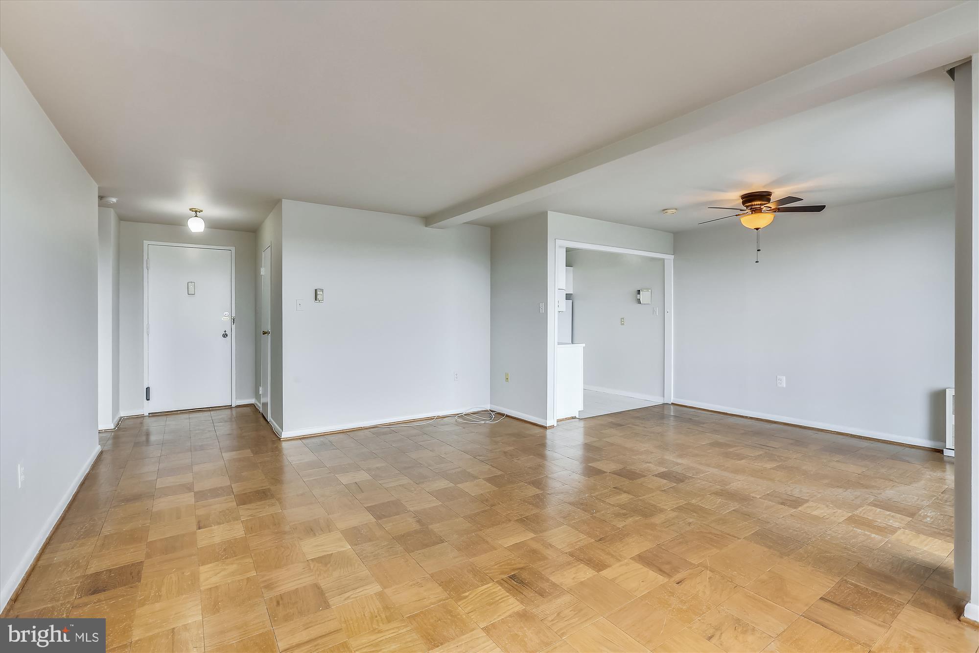 GROSVENOR PARK - Residential Lease