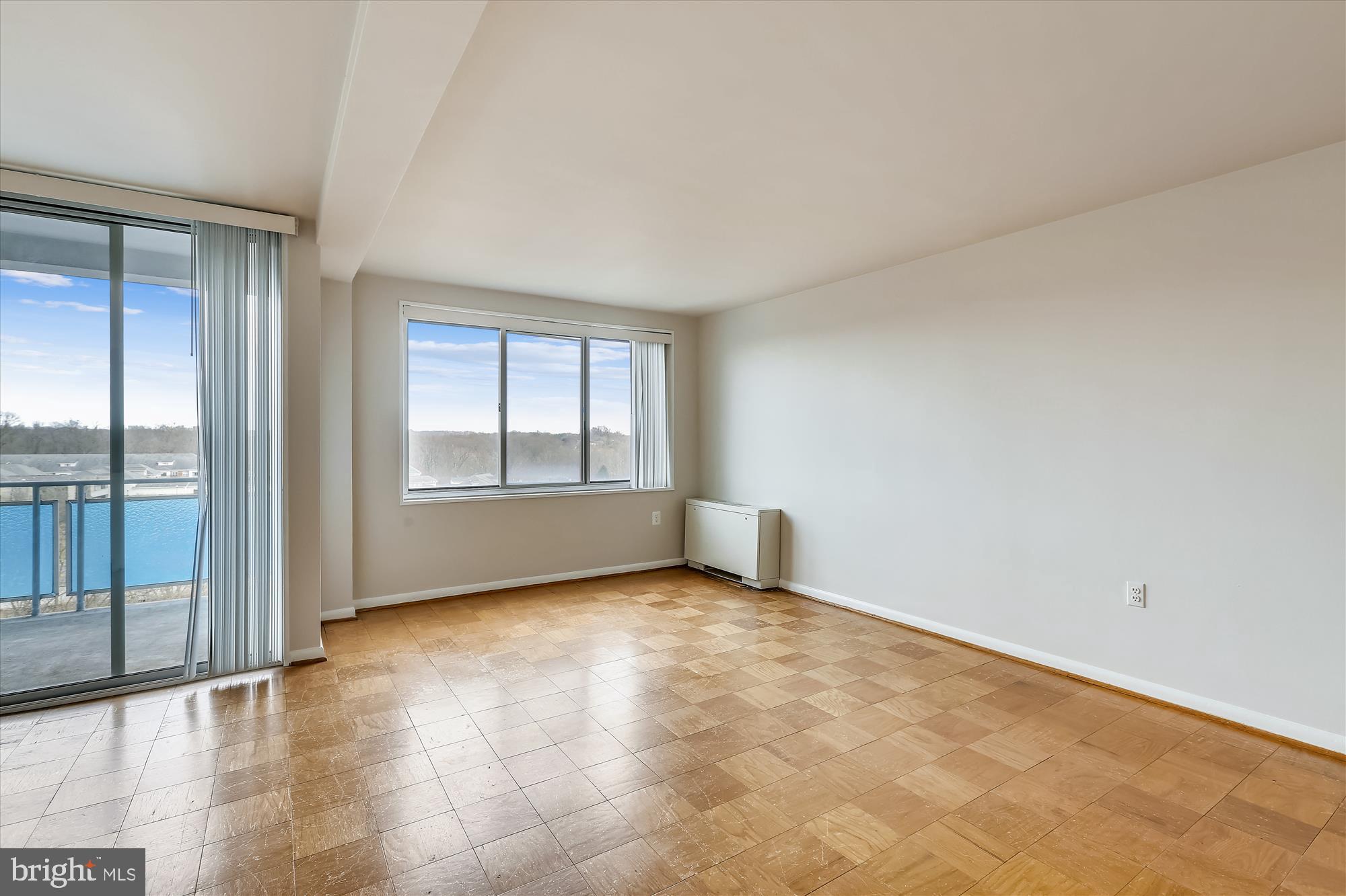 GROSVENOR PARK - Residential Lease