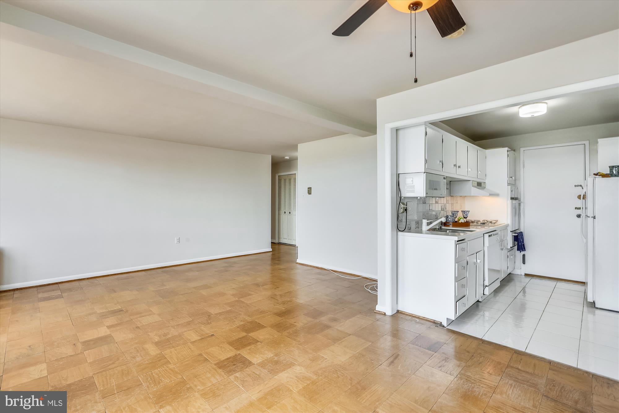 GROSVENOR PARK - Residential Lease