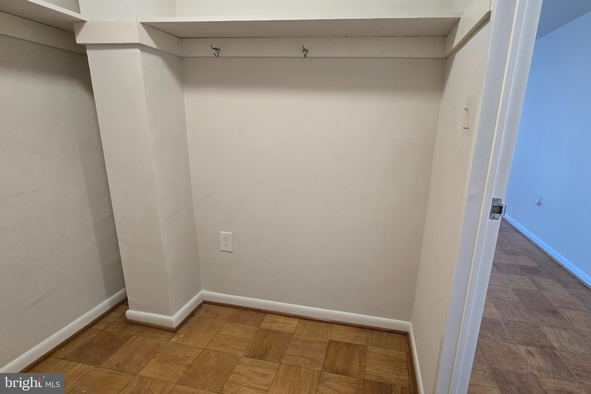 GROSVENOR PARK - Residential Lease