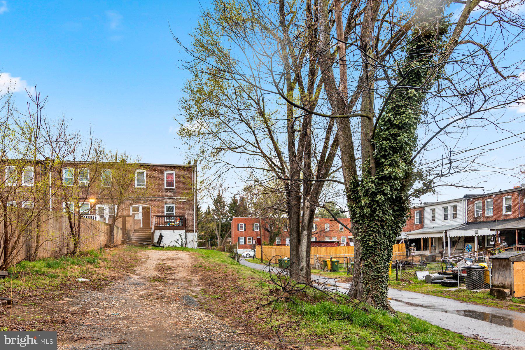 RITCHIE HEIGHTS - Residential