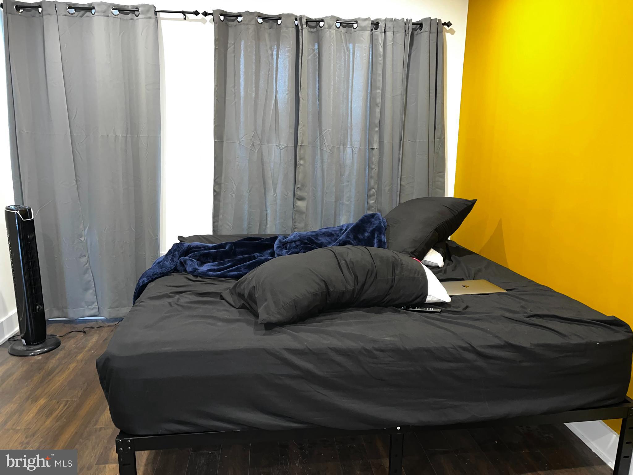 OLDE KENSINGTON - Residential