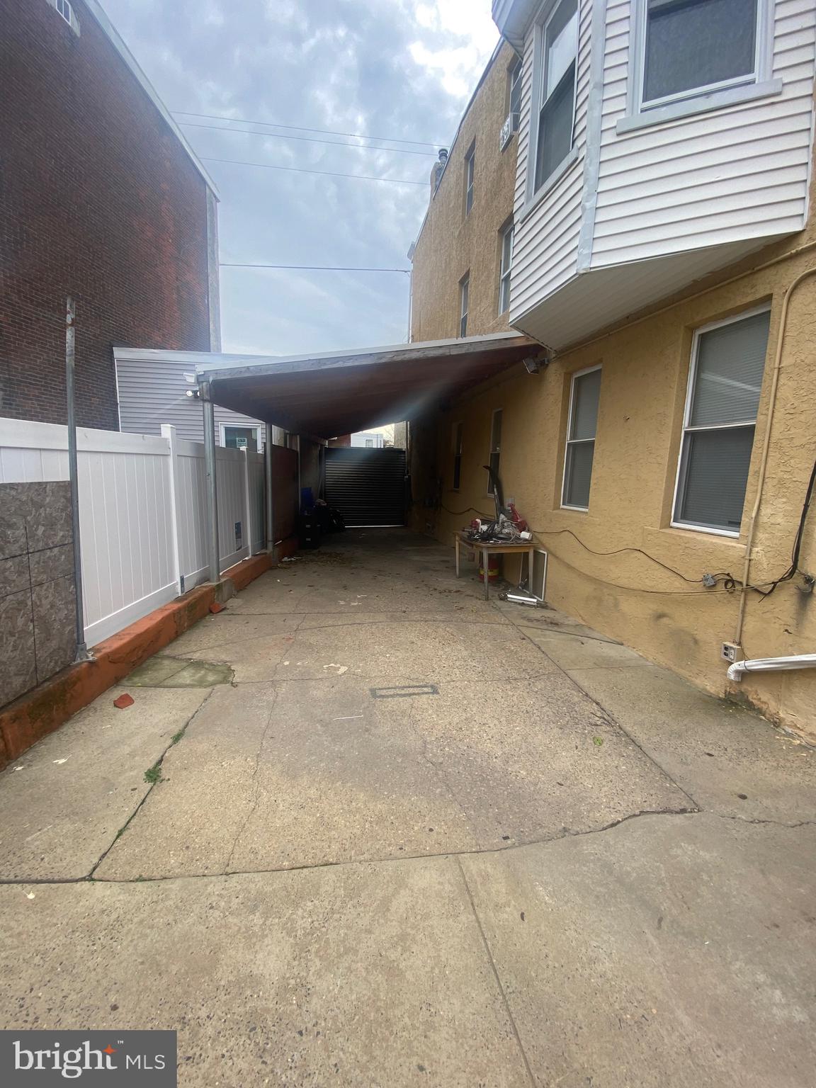 PHILADELPHIA - Residential