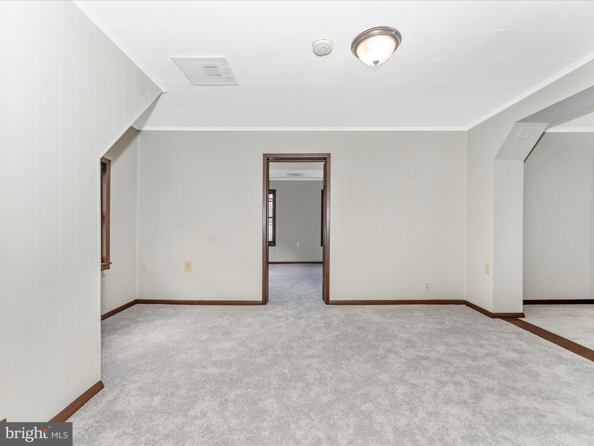 HAGERSTOWN - Commercial Sale