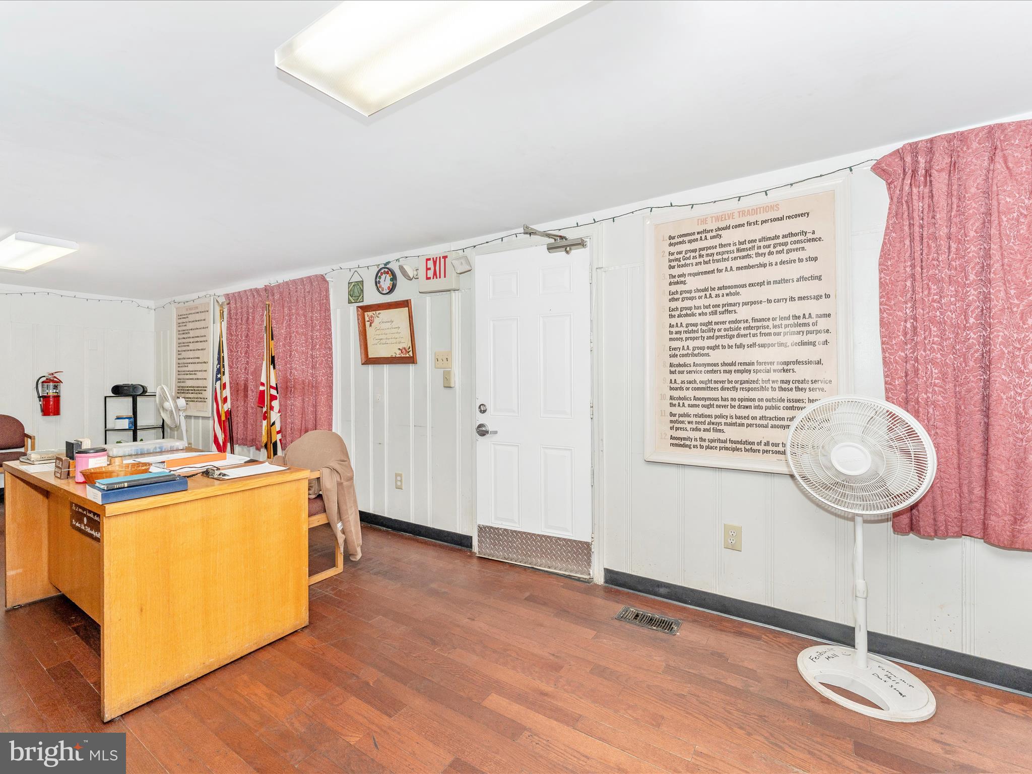 HAGERSTOWN - Commercial Sale