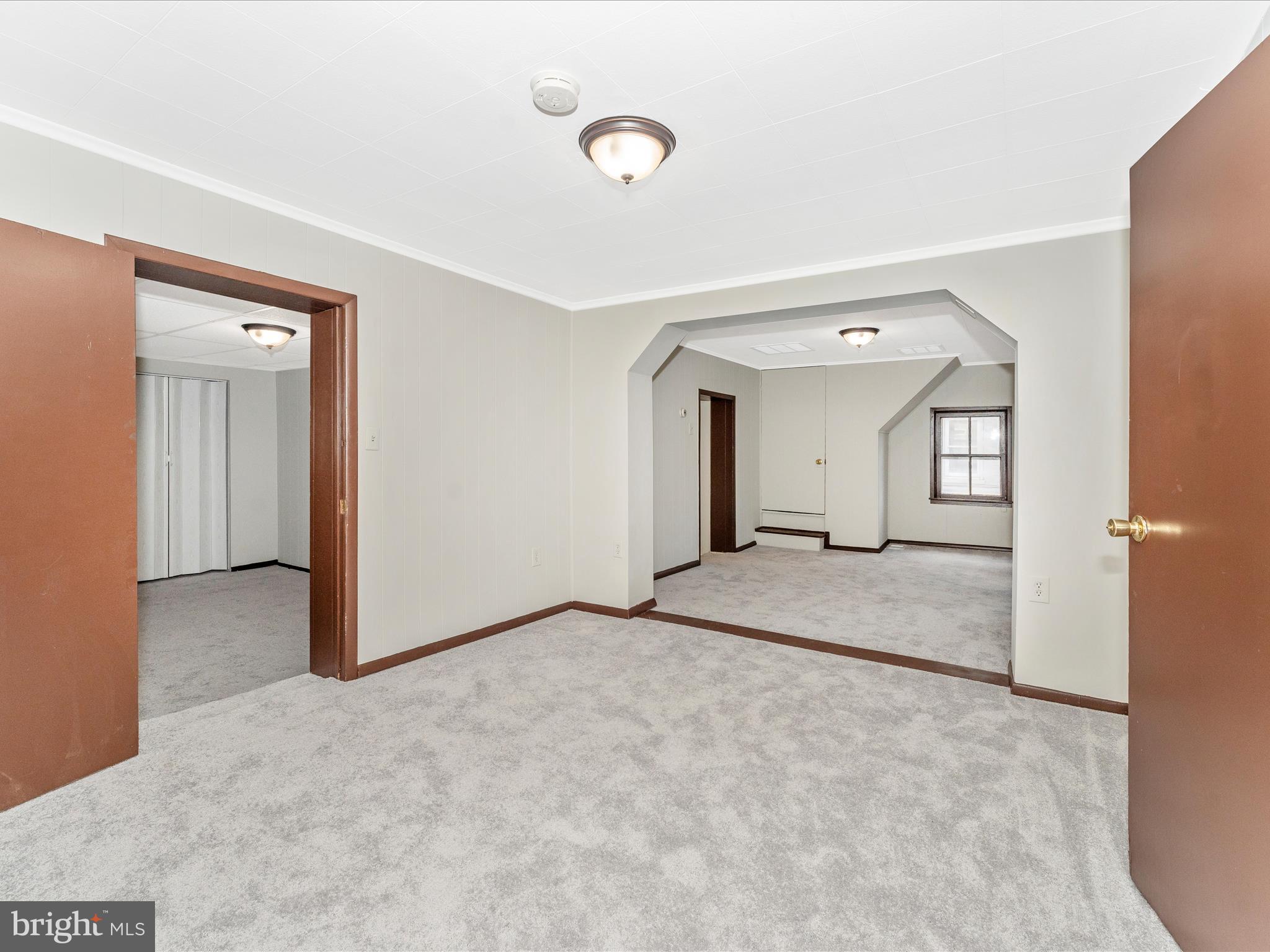 HAGERSTOWN - Commercial Sale