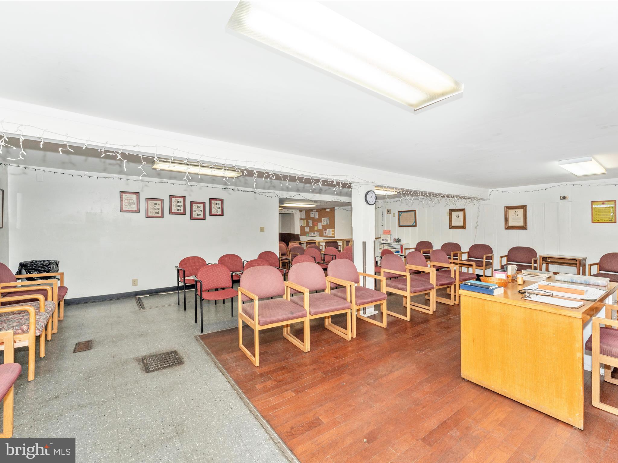 HAGERSTOWN - Commercial Sale