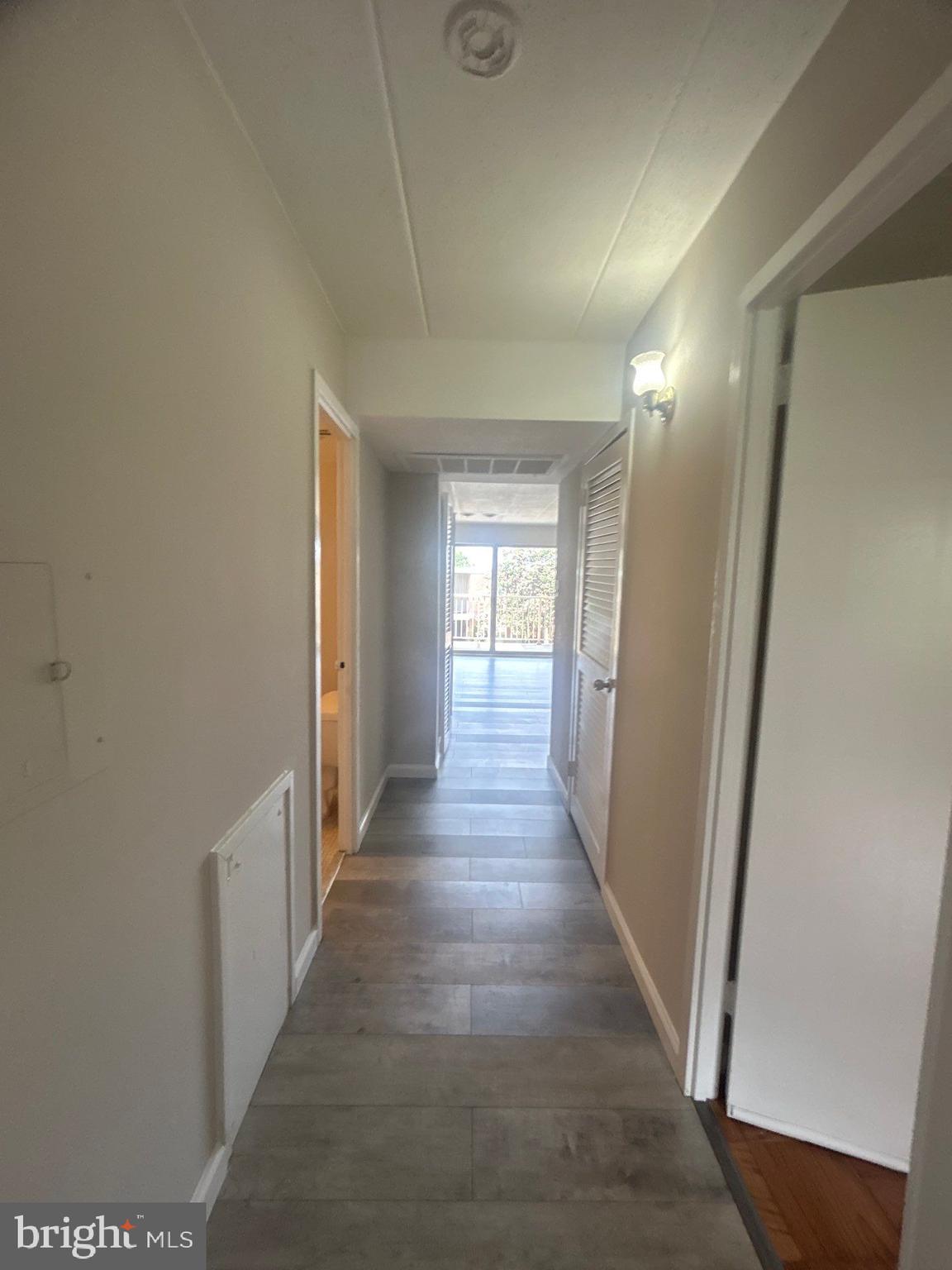 HUNTINGTON CLUB - Residential Lease