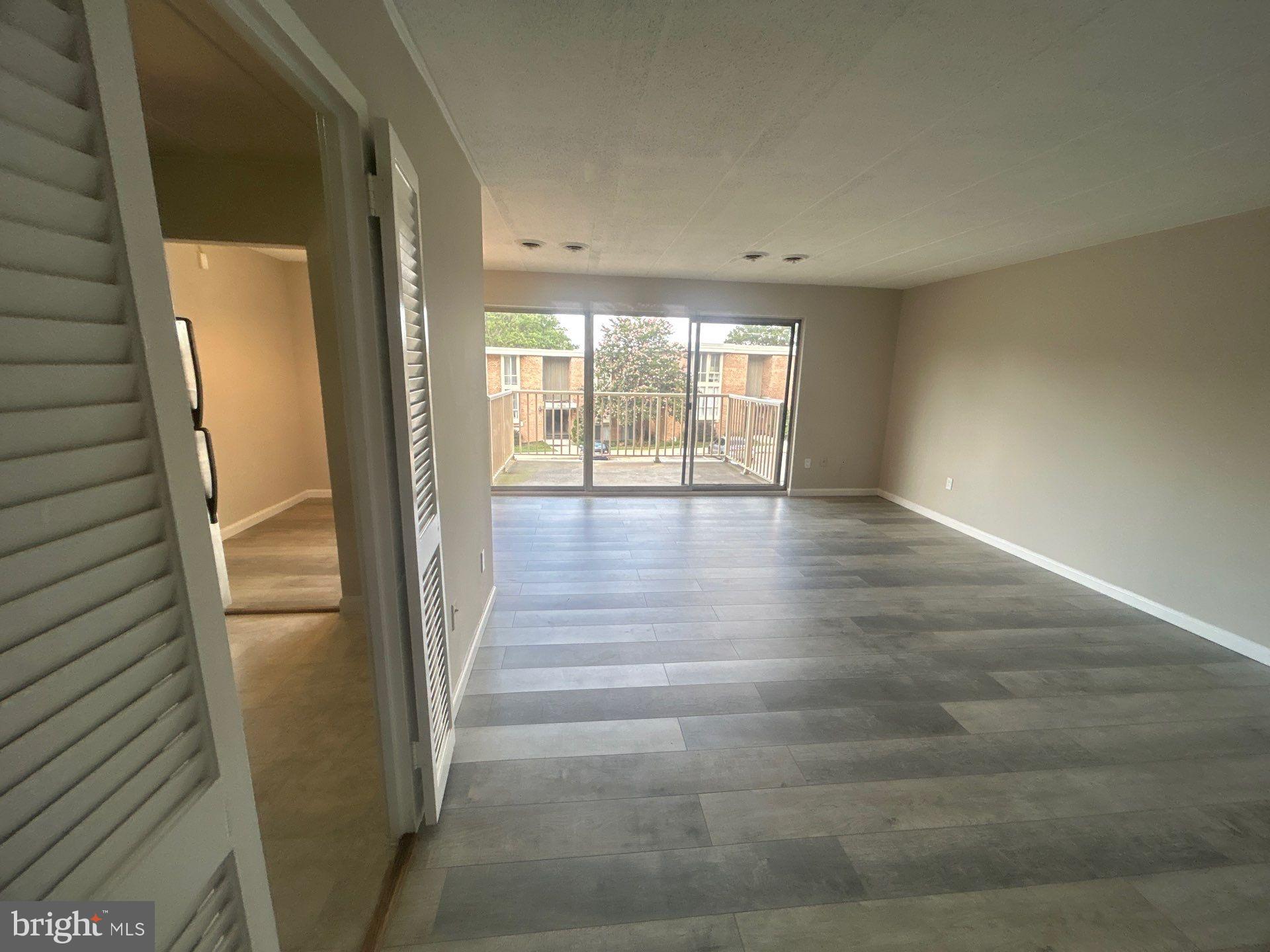 HUNTINGTON CLUB - Residential Lease