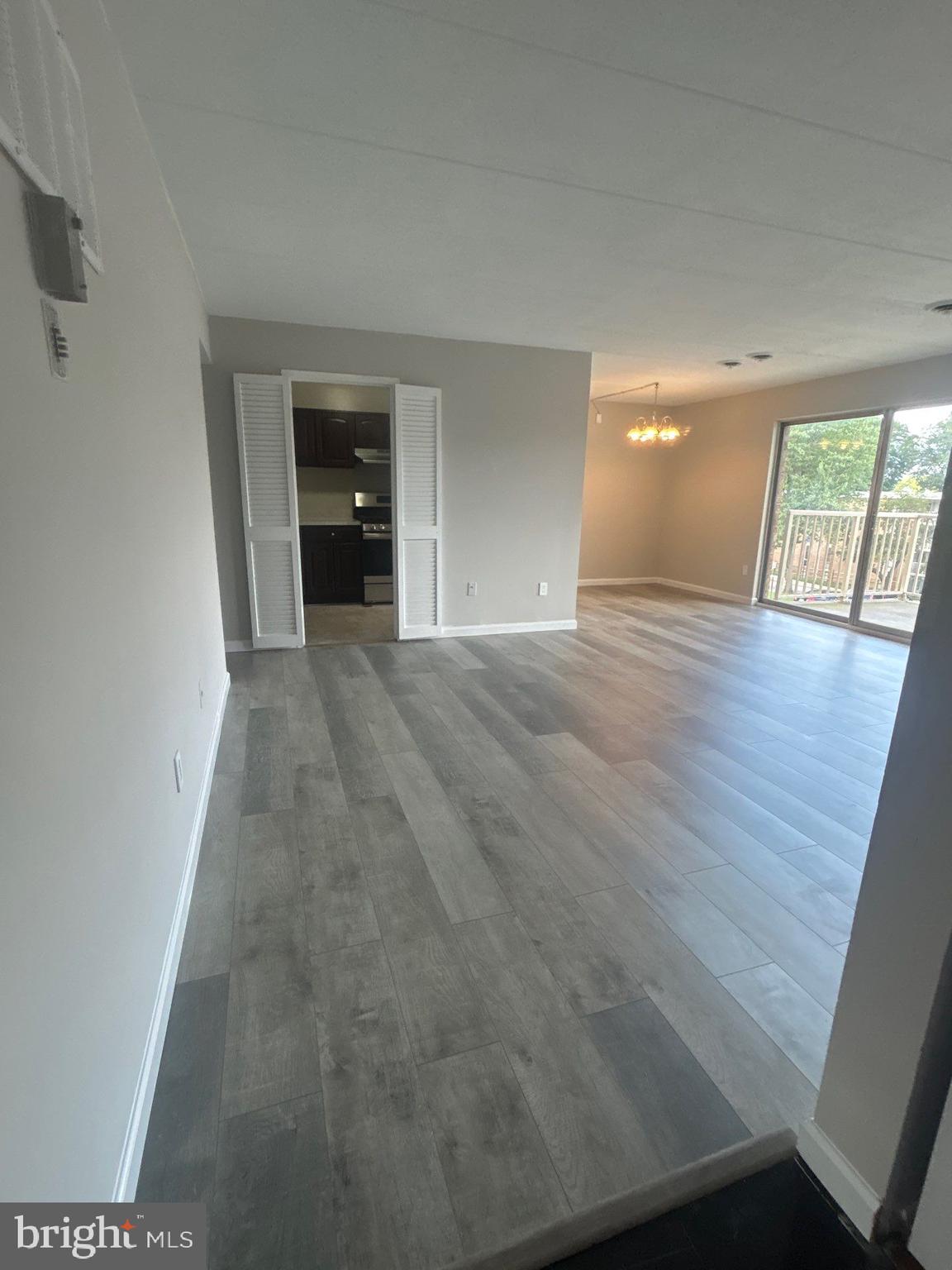 HUNTINGTON CLUB - Residential Lease