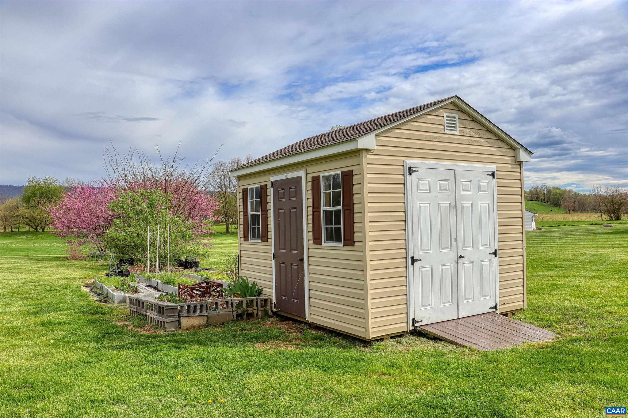 ASHBY MEADOWS - Residential