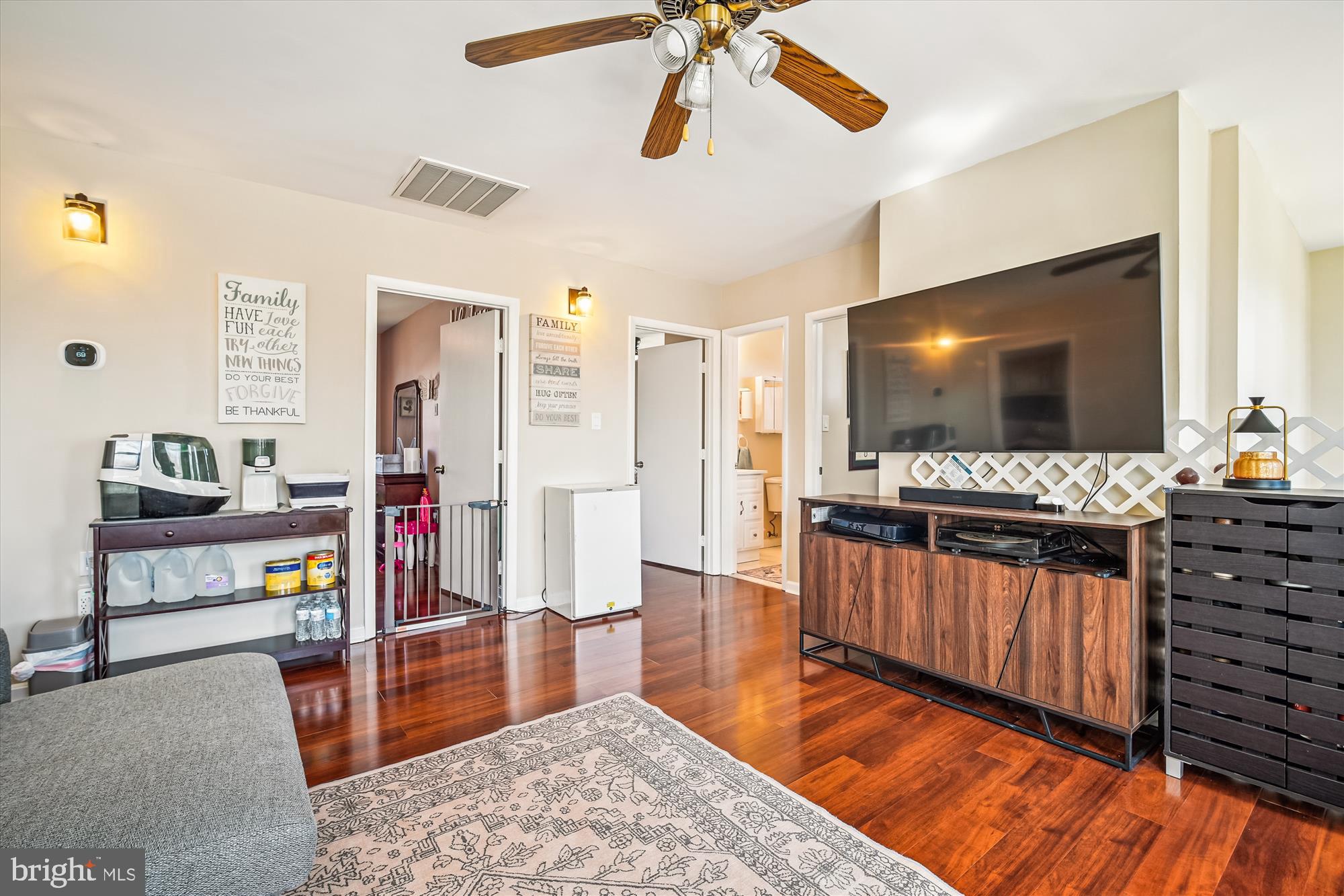 NORTH SPRINGFIELD - Residential