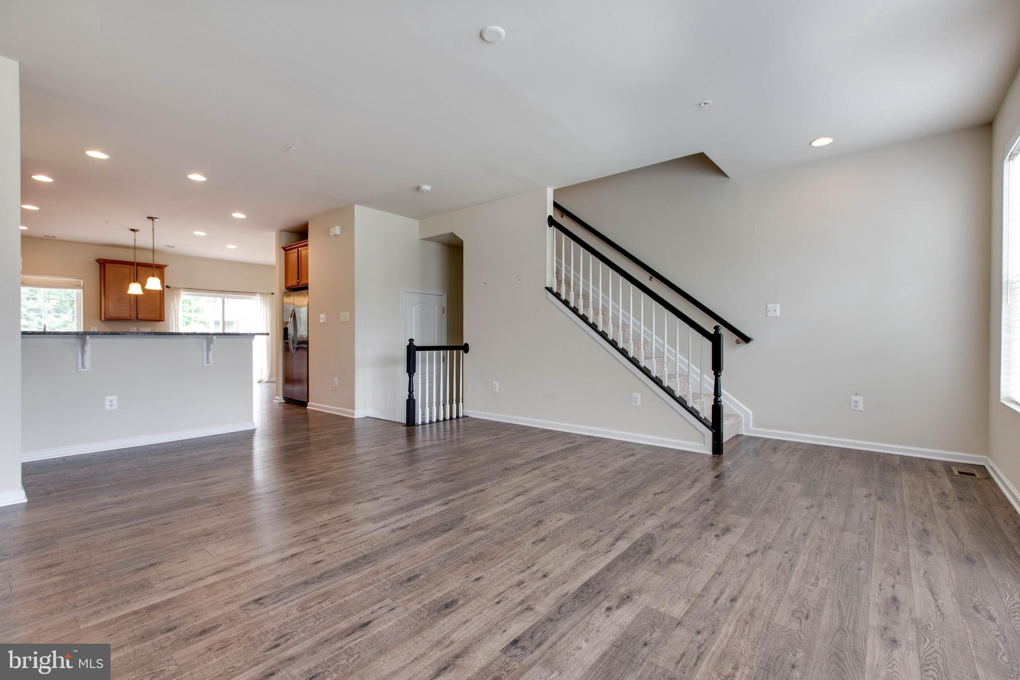 DORCHESTER VIEW - Residential Lease