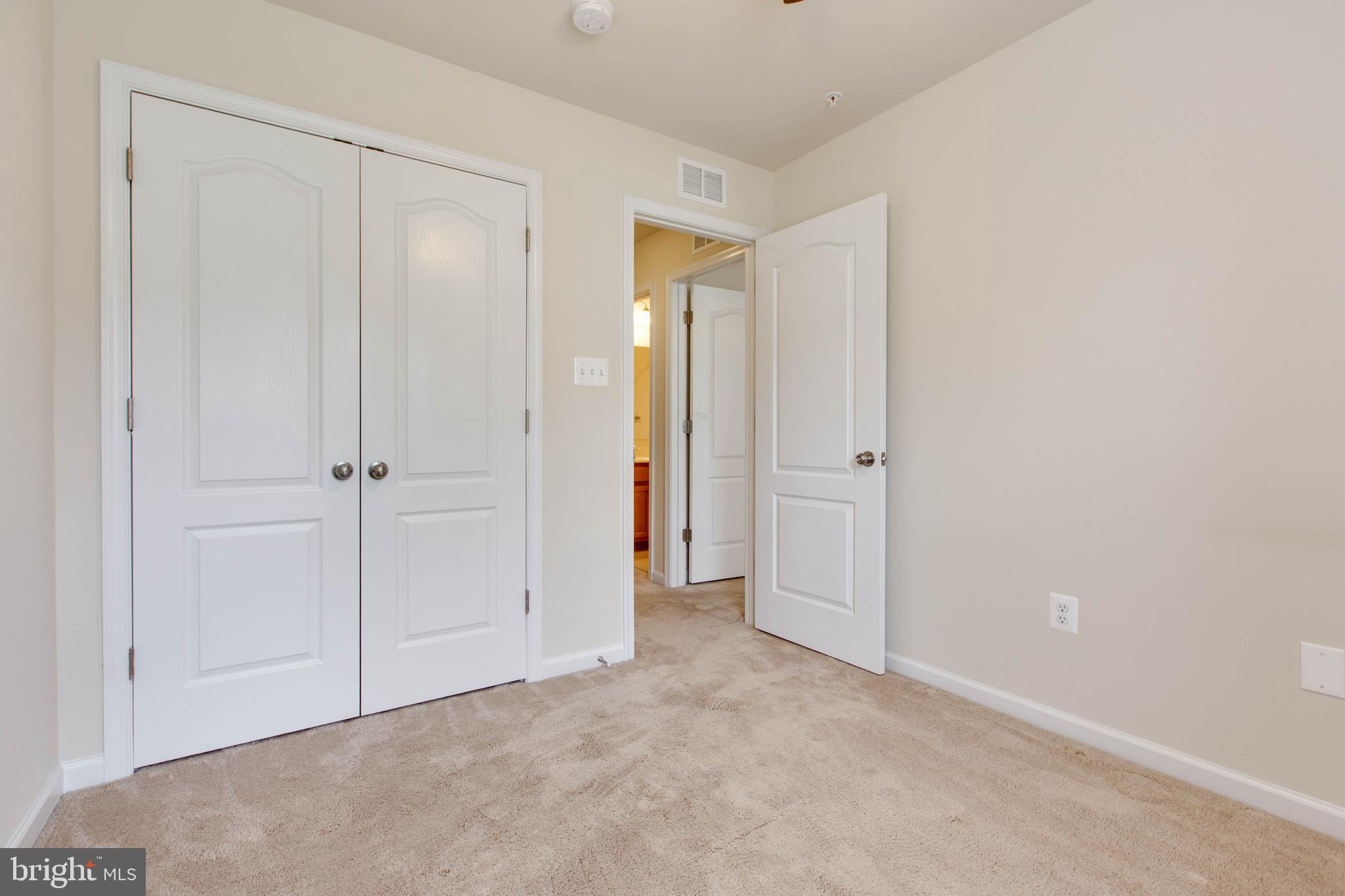 DORCHESTER VIEW - Residential Lease