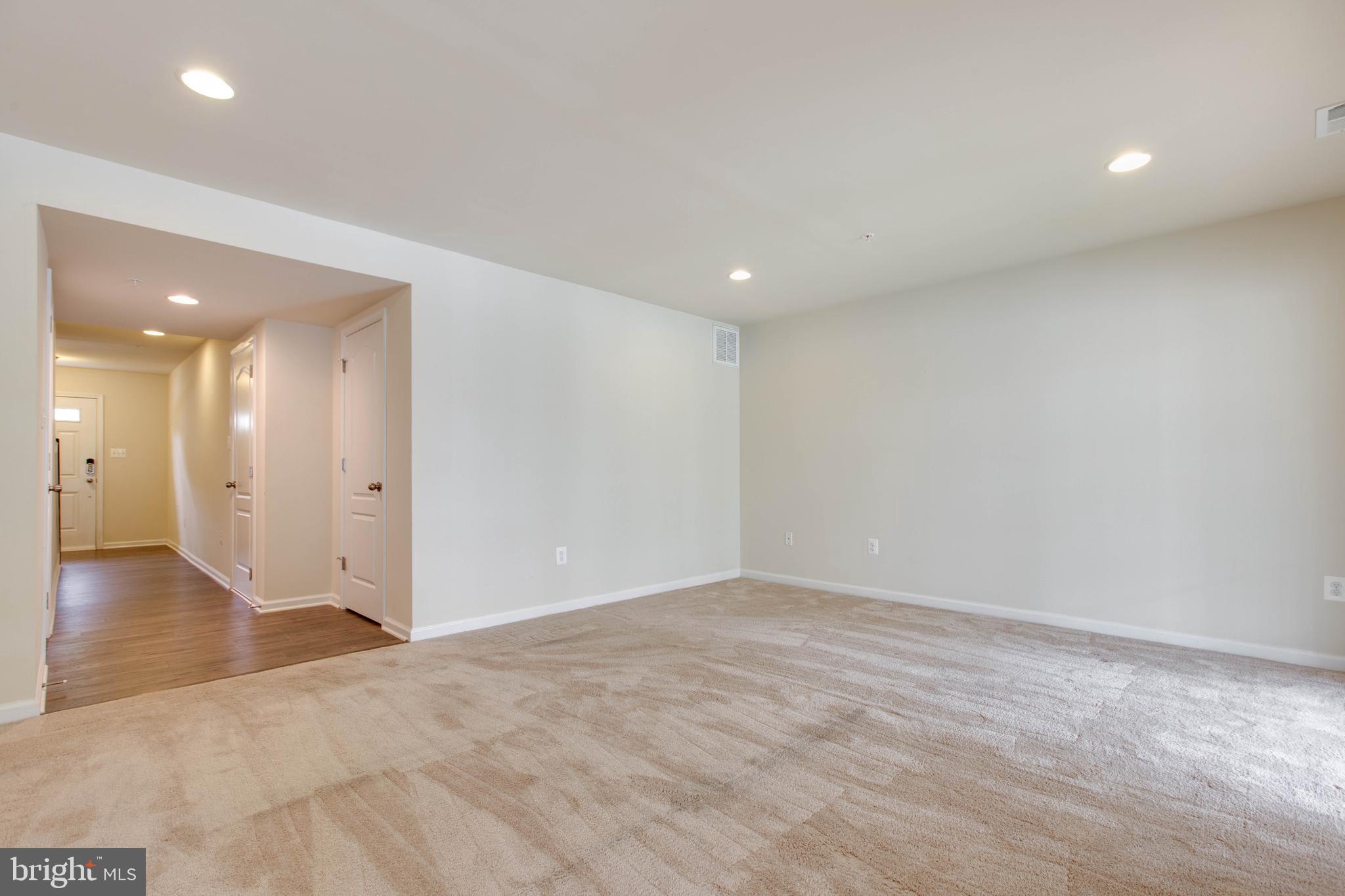 DORCHESTER VIEW - Residential Lease