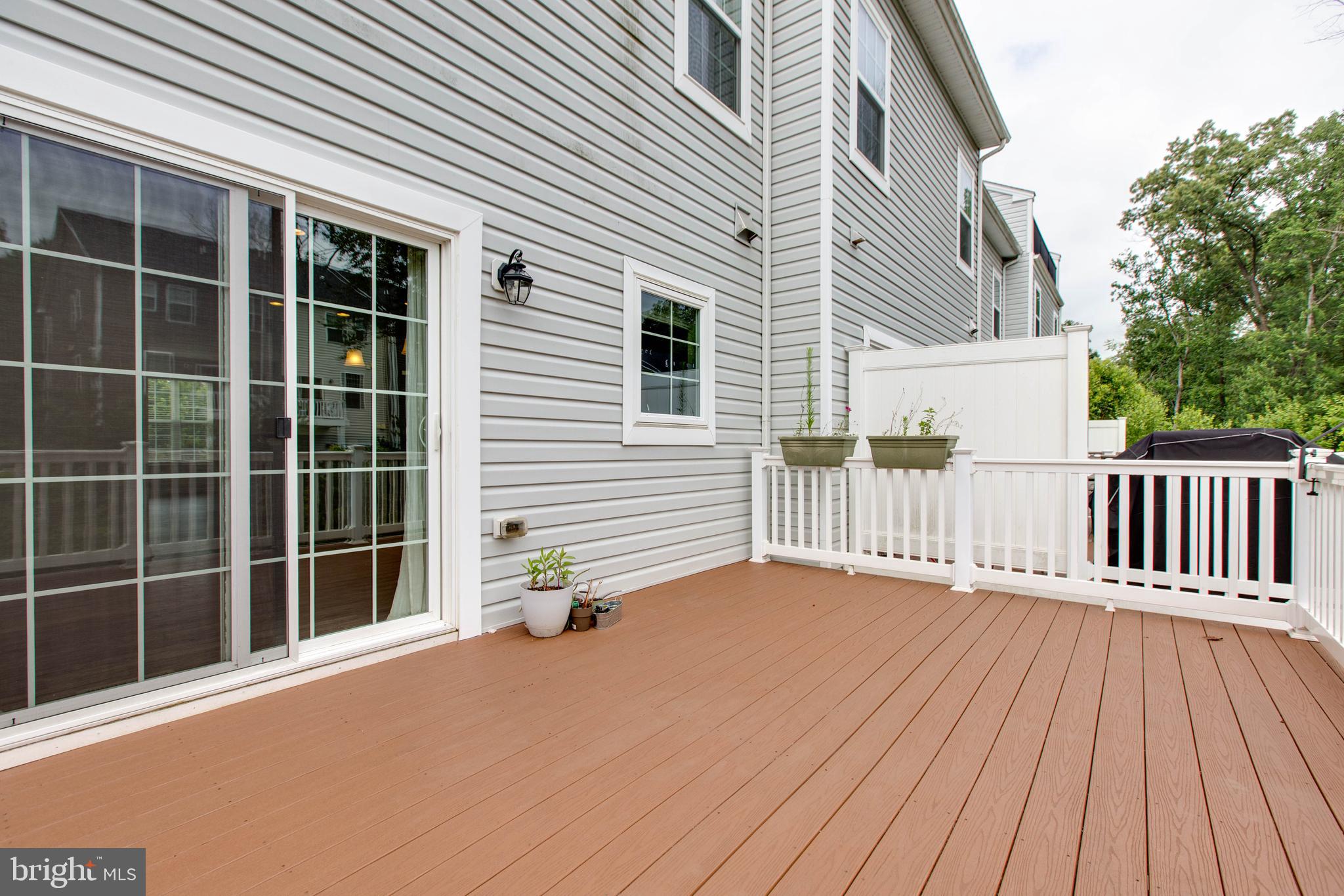 DORCHESTER VIEW - Residential Lease