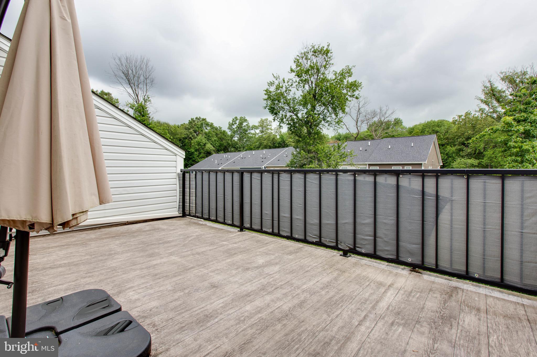 DORCHESTER VIEW - Residential Lease