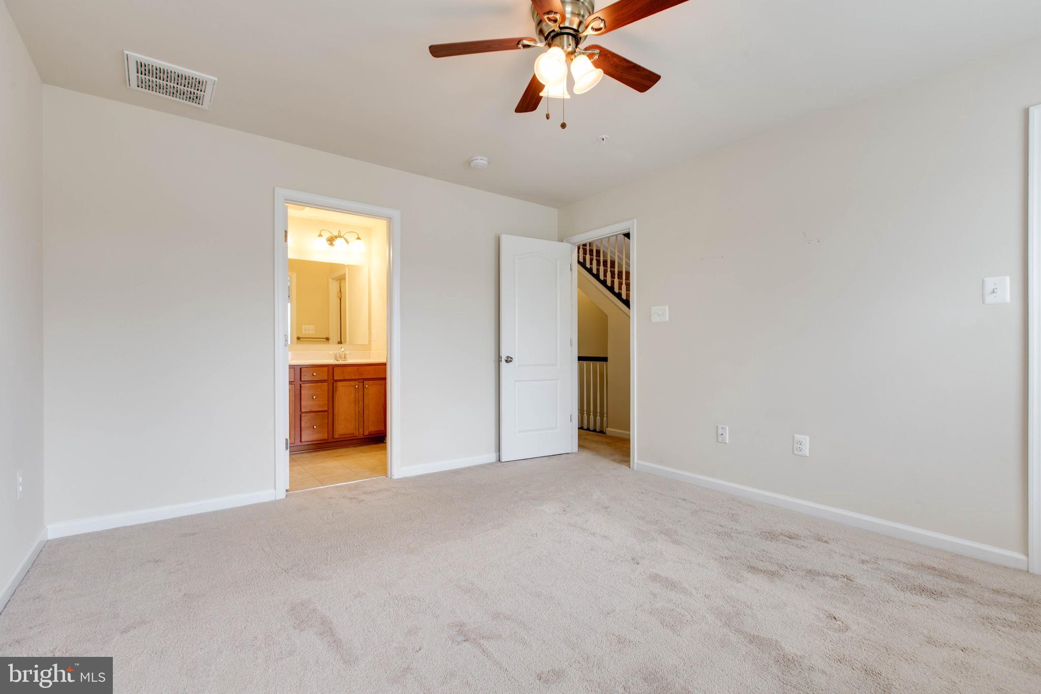 DORCHESTER VIEW - Residential Lease