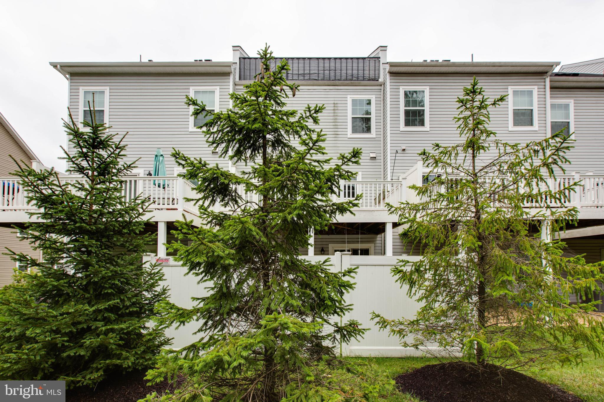 DORCHESTER VIEW - Residential Lease