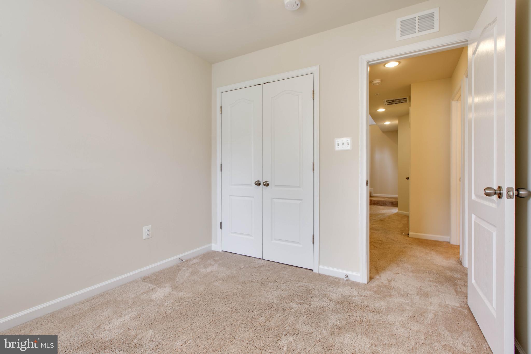 DORCHESTER VIEW - Residential Lease