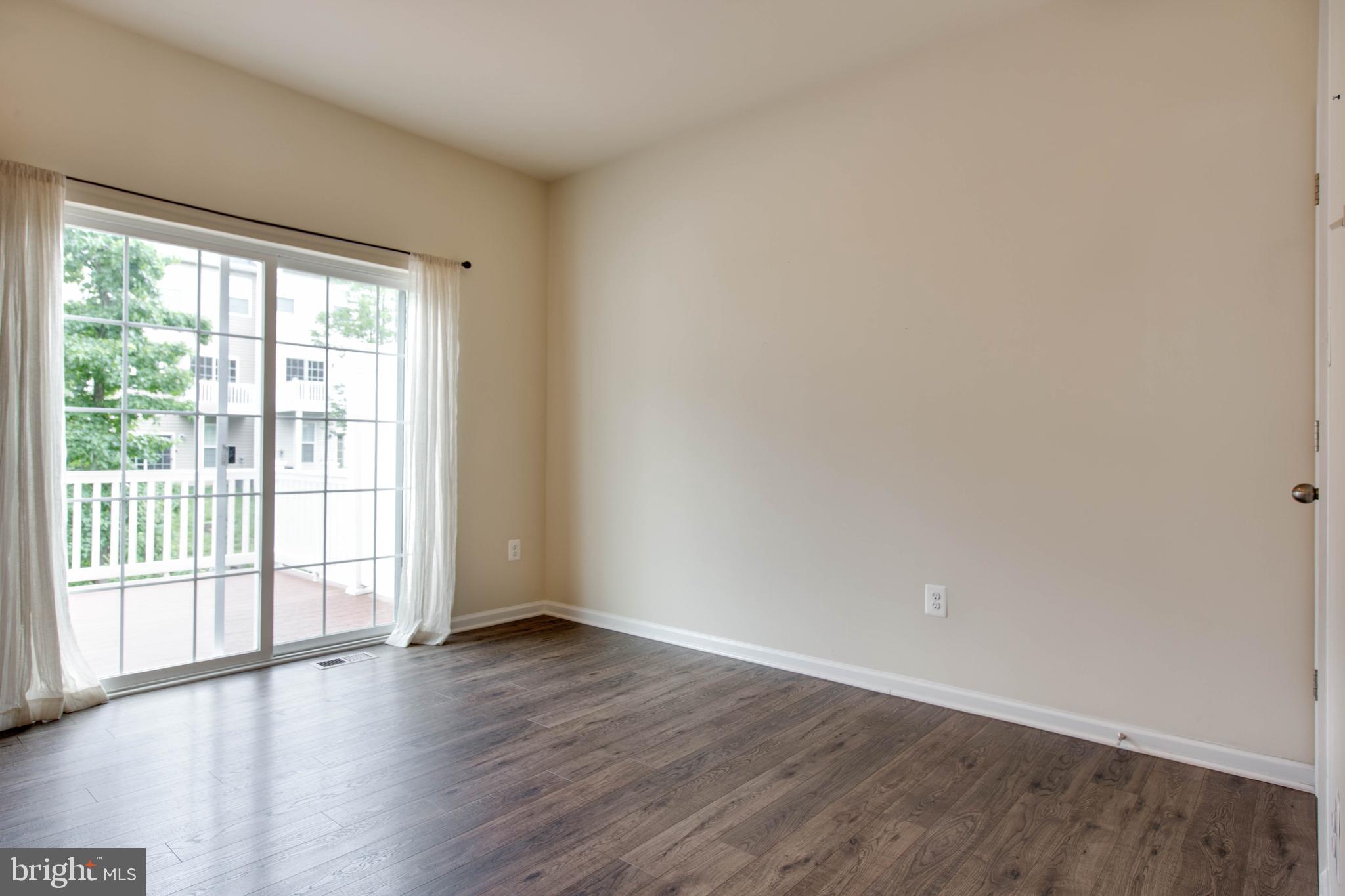 DORCHESTER VIEW - Residential Lease