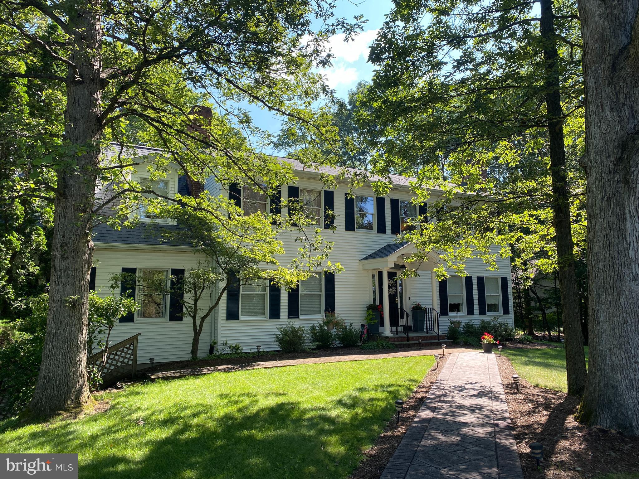 WILDERNEST - Residential