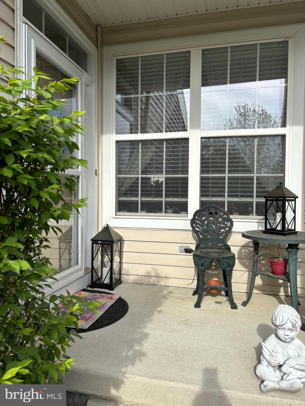26 SPINNAKER DRIVE