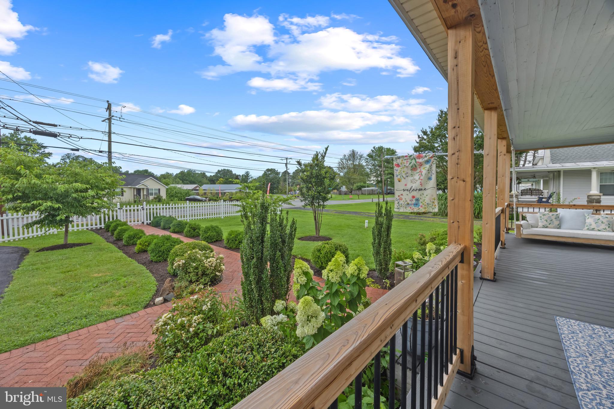 618 LOVE POINT ROAD