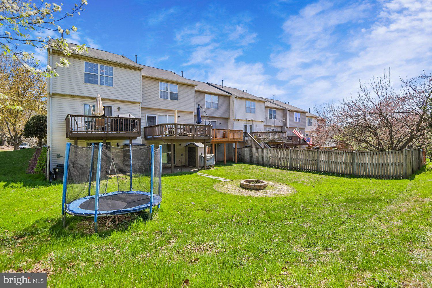 ST CLAIR - Residential