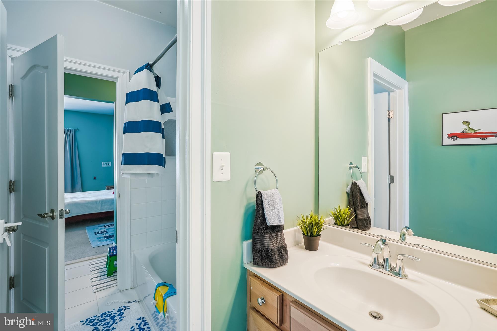 WATERFORD VIEW ESTATES - Residential