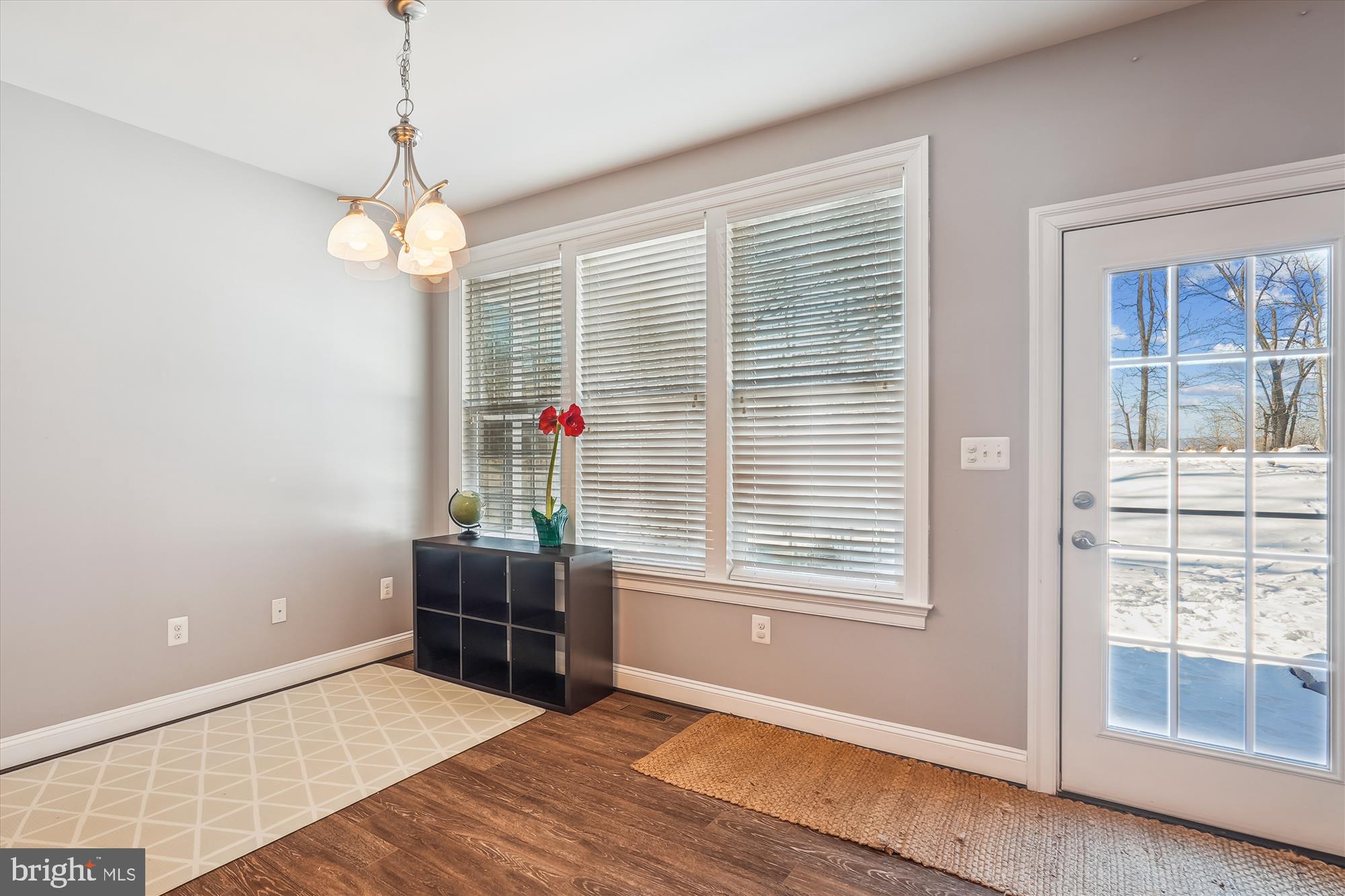 WATERFORD VIEW ESTATES - Residential