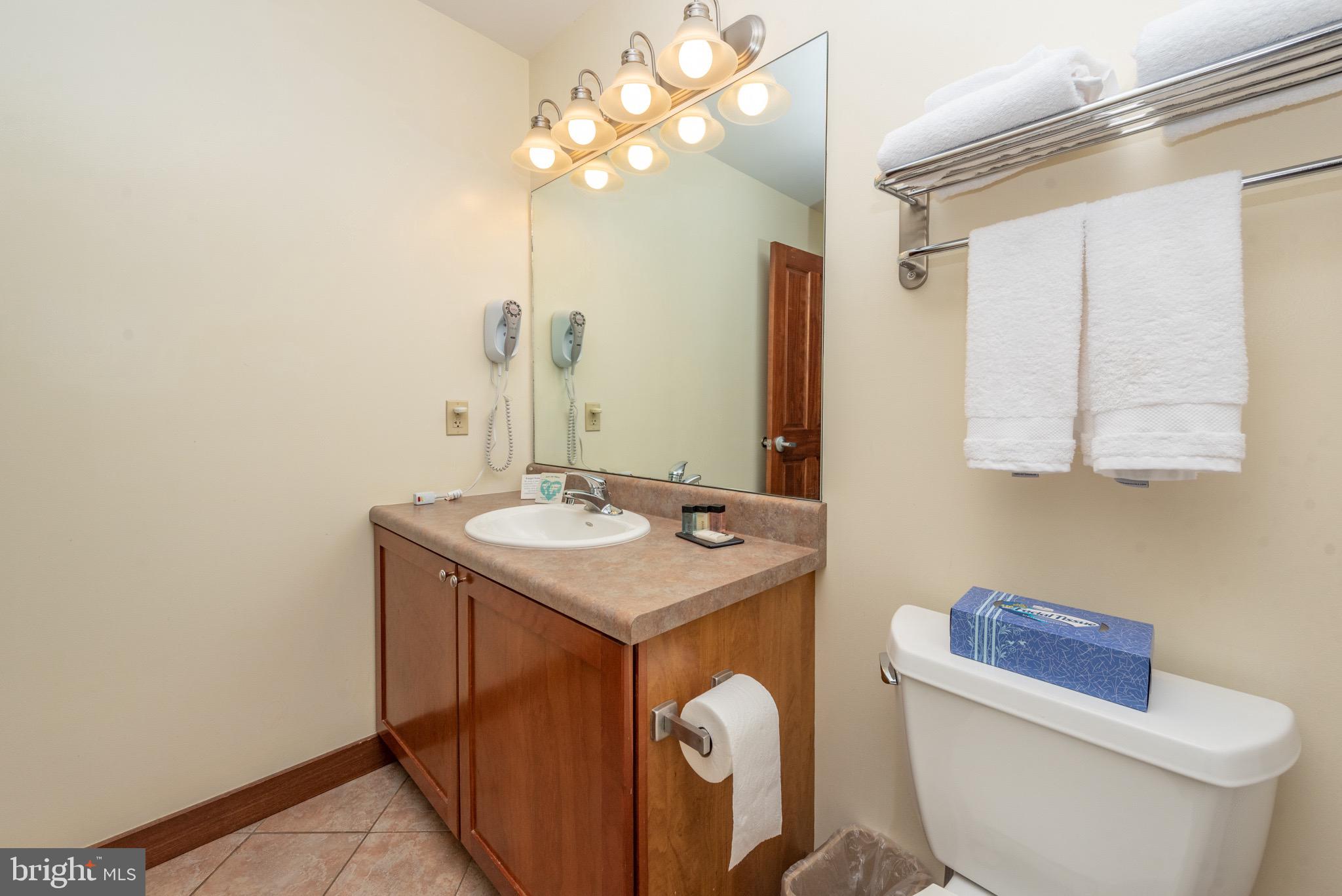 SILVER TREE SUITES - Residential