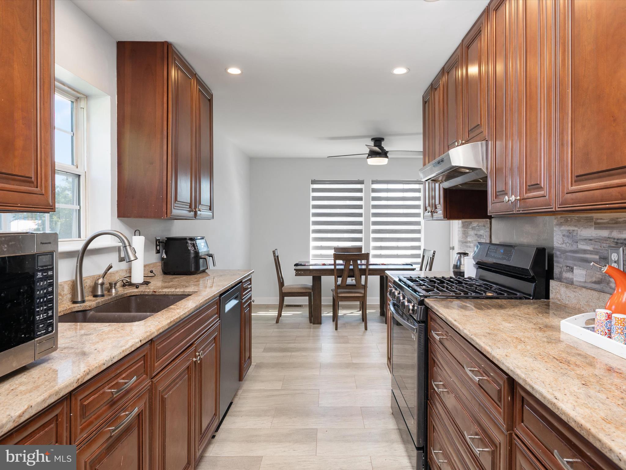 GOLTON - Residential