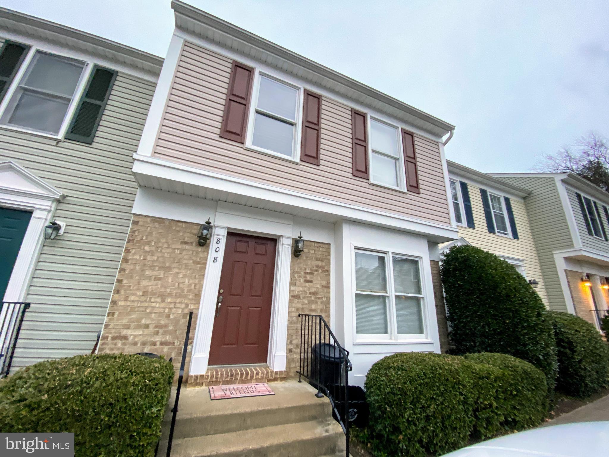 COLLEGE HALL GROVE - Residential Lease