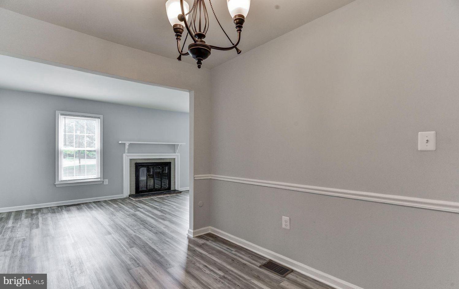 SHADY GROVE VILLAGE - Residential Lease