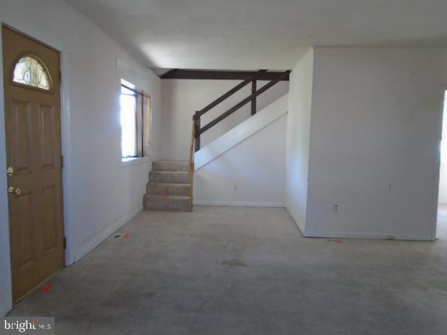 GRAY MANOR - Residential